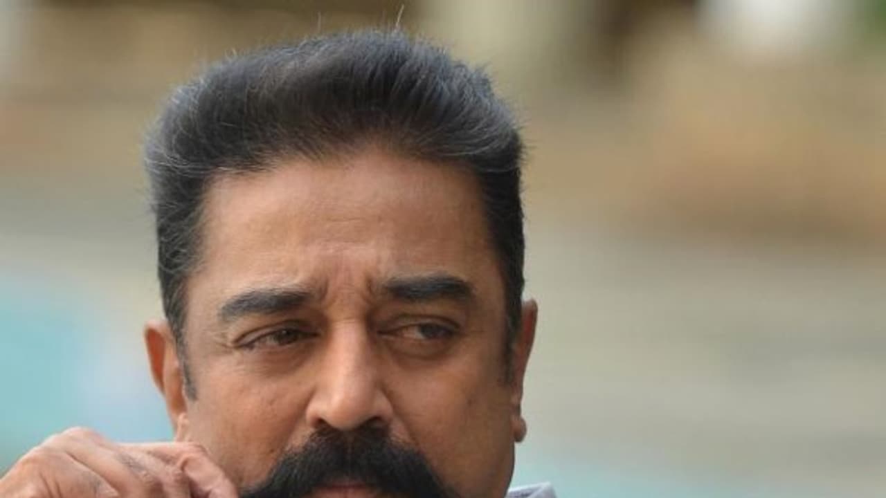 “நீங்க இத கத்துக்கிட்டாலே போதும்”...மகளிர் தின வாழ்த்தில் ஆண்களுக்கு கமல் வைத்த குட்டு...! “நீங்க இத கத்துக்கிட்டாலே போதும்”...மகளிர் தின வாழ்த்தில் ஆண்களுக்கு கமல் வைத்த குட்டு...!