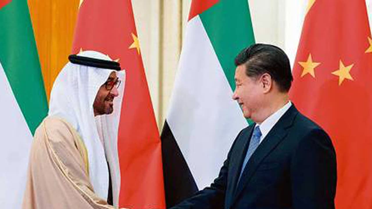 ചൈനീസ് പ്രസിഡന്റ് ഷി ചിൻപിങ് യുഎഇയില്; അറബ് ലോകം പ്രതീക്ഷയില് ചൈനീസ് പ്രസിഡന്റ് ഷി ചിൻപിങ് യുഎഇയില്; അറബ് ലോകം പ്രതീക്ഷയില്