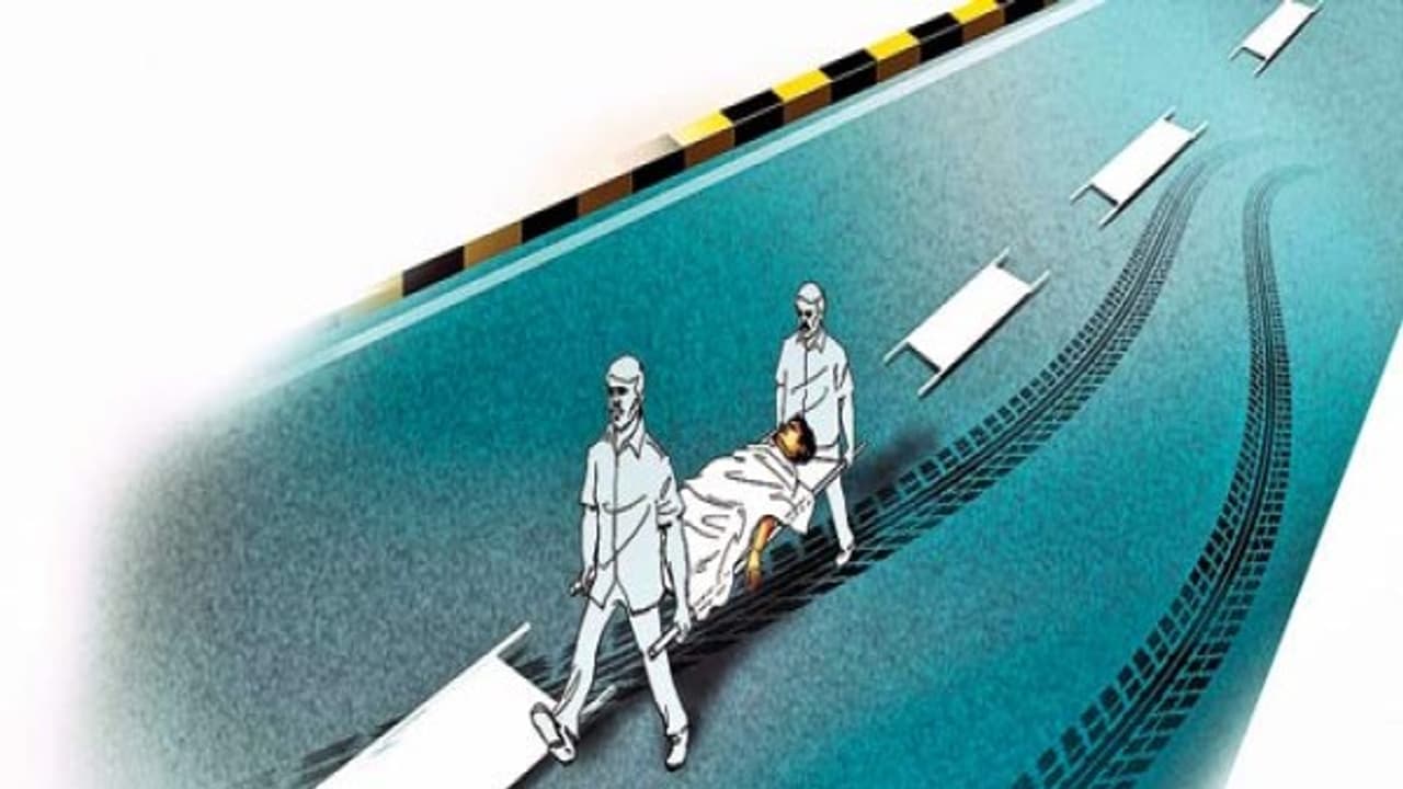 அடியார்களை இடித்து தள்ளிய கார்; ஒருவர் பலி; 11 பேர் பலத்த காயம்; தப்பியோடிய ஓட்டுநருக்கு வலைவீச்சு... அடியார்களை இடித்து தள்ளிய கார்; ஒருவர் பலி; 11 பேர் பலத்த காயம்; தப்பியோடிய ஓட்டுநருக்கு வலைவீச்சு...