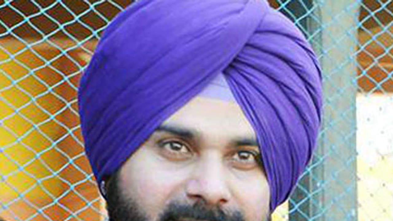 ತಬ್ಬಲಿ ಮಕ್ಕಳ ದತ್ತು : ಸಿಧು ಘೋಷಣೆ ತಬ್ಬಲಿ ಮಕ್ಕಳ ದತ್ತು : ಸಿಧು ಘೋಷಣೆ