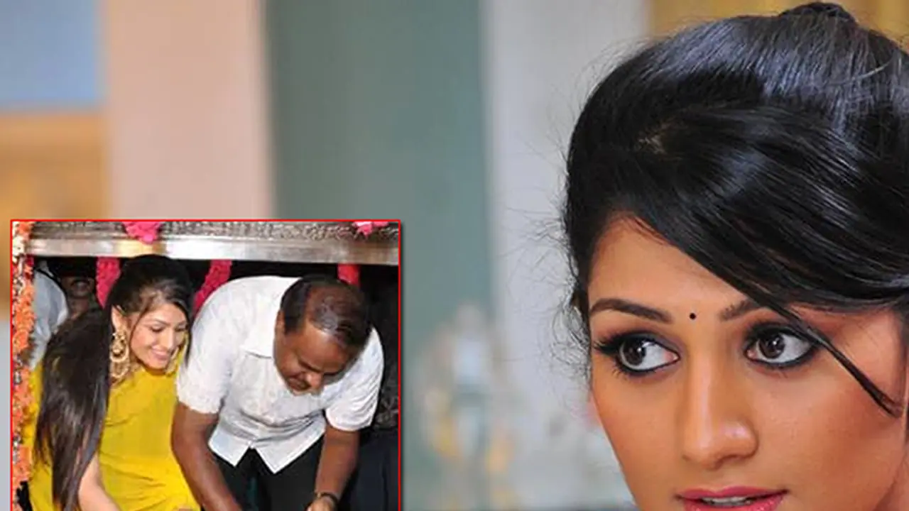 I am still Radhika Kumaraswamy and call me that: Radhika I am still Radhika Kumaraswamy and call me that: Radhika