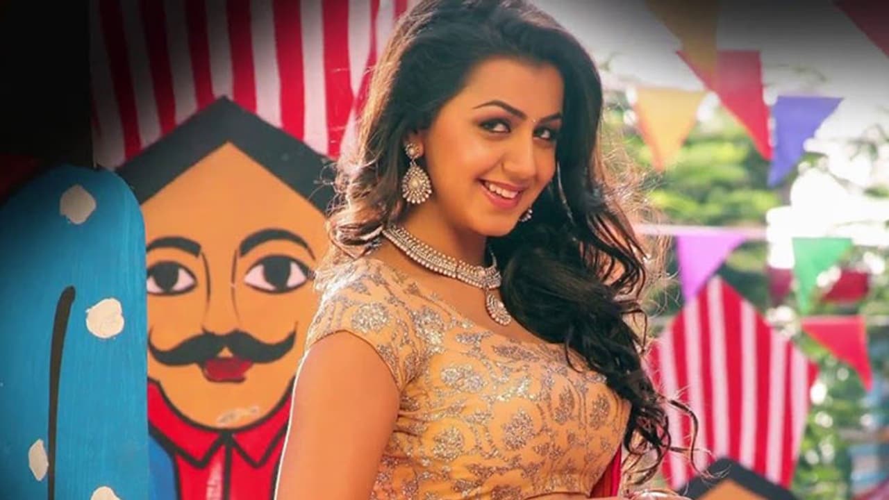 காதலர் யார்..? திருமணம் எப்போது... முதல் முறையாக மனம் திறந்த நடிகை நிக்கி கல்ராணி..! காதலர் யார்..? திருமணம் எப்போது... முதல் முறையாக மனம் திறந்த நடிகை நிக்கி கல்ராணி..!