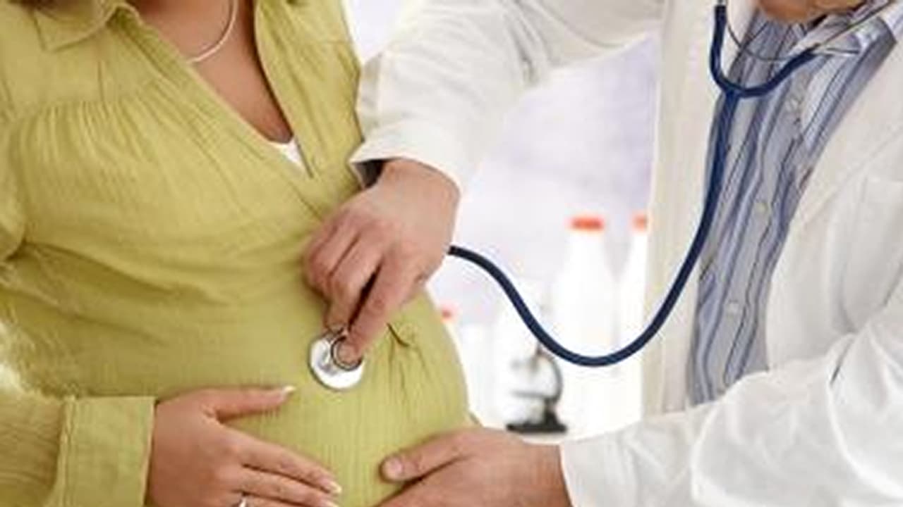 സംസ്ഥാനത്ത് പ്രസവ ശസ്ത്രക്രിയ നിരക്ക് ക്രമാതീതമായി കൂടുന്നുവെന്ന് കണക്കുകൾ സംസ്ഥാനത്ത് പ്രസവ ശസ്ത്രക്രിയ നിരക്ക് ക്രമാതീതമായി കൂടുന്നുവെന്ന് കണക്കുകൾ