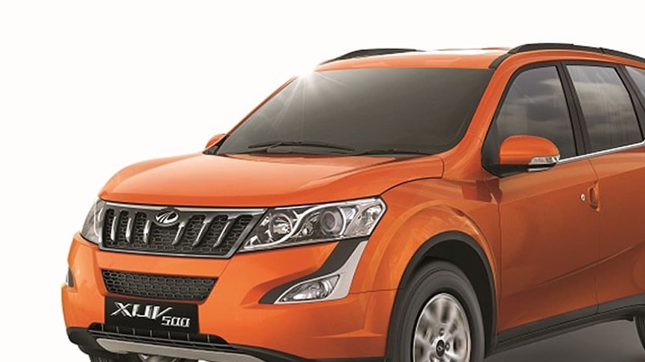 മഹീന്ദ്ര എക്സ്യുവി 500 പെട്രോള് മോഡല് വിപണിയില് മഹീന്ദ്ര എക്സ്യുവി 500 പെട്രോള് മോഡല് വിപണിയില്