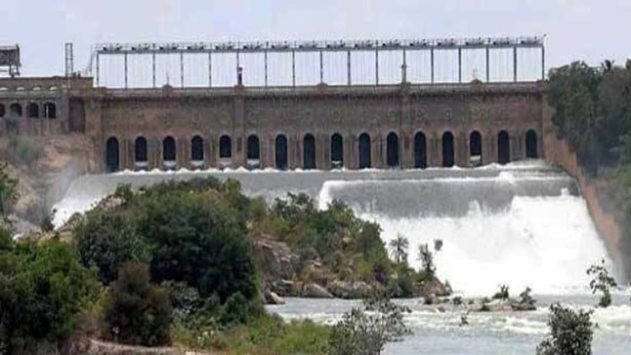 தமிழகத்துக்கு 4 டி.எம்.சி. தண்ணீர் கூட தர முடியாது...! கைவிரித்த கர்நாடகம்...! தமிழகத்துக்கு 4 டி.எம்.சி. தண்ணீர் கூட தர முடியாது...! கைவிரித்த கர்நாடகம்...!