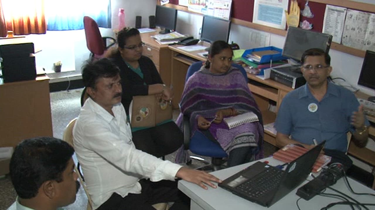 ಮಕ್ಕಳ ಮೊಬೈಲ್ ಗೀಳಿಗೆ ಪೋಷಕರು ಹೈರಾಣ: ಮಕ್ಕಳ ಸಹಾಯವಾಣಿಗೆ 20 ಸಾವಿರ ಕರೆಗಳು ಮಕ್ಕಳ ಮೊಬೈಲ್ ಗೀಳಿಗೆ ಪೋಷಕರು ಹೈರಾಣ: ಮಕ್ಕಳ ಸಹಾಯವಾಣಿಗೆ 20 ಸಾವಿರ ಕರೆಗಳು