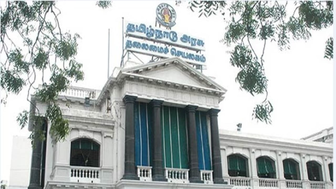 ஜனவரி 8ல் கூடுகிறது சட்டசபை..! முதல்முறையாக சட்டசபைக்குள் செல்கிறார் தினகரன்..! ஜனவரி 8ல் கூடுகிறது சட்டசபை..! முதல்முறையாக சட்டசபைக்குள் செல்கிறார் தினகரன்..!