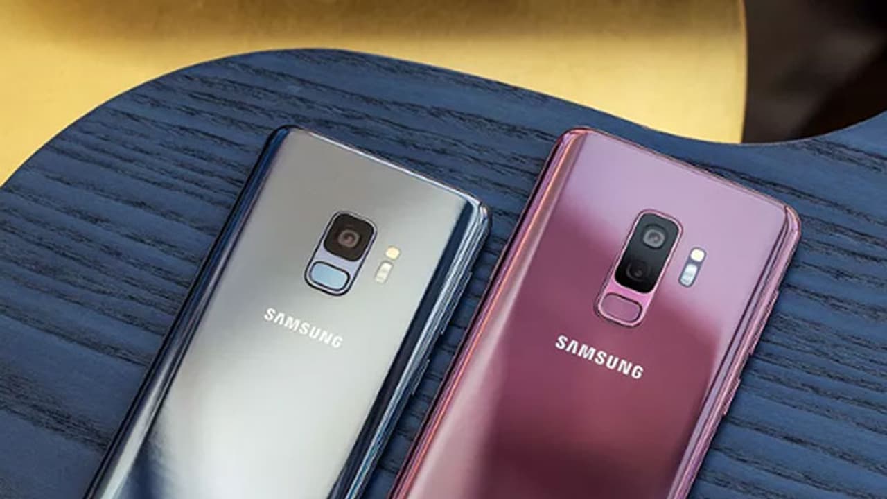 4 ஆண்டுகள் ஆகியும் அப்டேட் கிடைக்குது மாஸ் காட்டும் சாம்சங்!