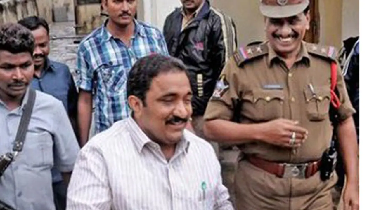 కొందరు ఇబ్బందిపెడుతున్నారు.. టీడీపీలో అలా, ఇప్పుడు బీఆర్ఎస్లోనూ : తుమ్మలపై సండ్ర పరోక్ష వ్యాఖ్యలు కొందరు ఇబ్బందిపెడుతున్నారు.. టీడీపీలో అలా, ఇప్పుడు బీఆర్ఎస్లోనూ : తుమ్మలపై సండ్ర పరోక్ష వ్యాఖ్యలు