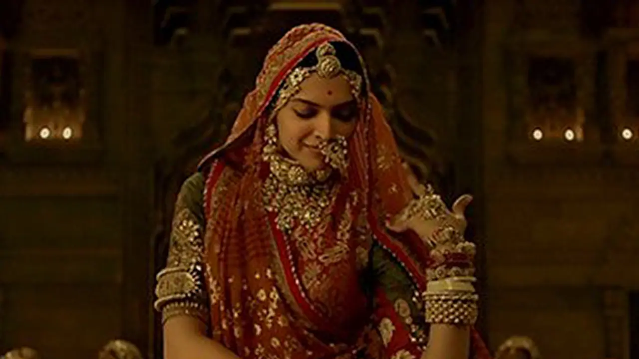 പദ്മാവതി പദ്മാവത് ആയി; റിലീസിങ് തിയ്യതി തീരുമാനിച്ചു പദ്മാവതി പദ്മാവത് ആയി; റിലീസിങ് തിയ്യതി തീരുമാനിച്ചു