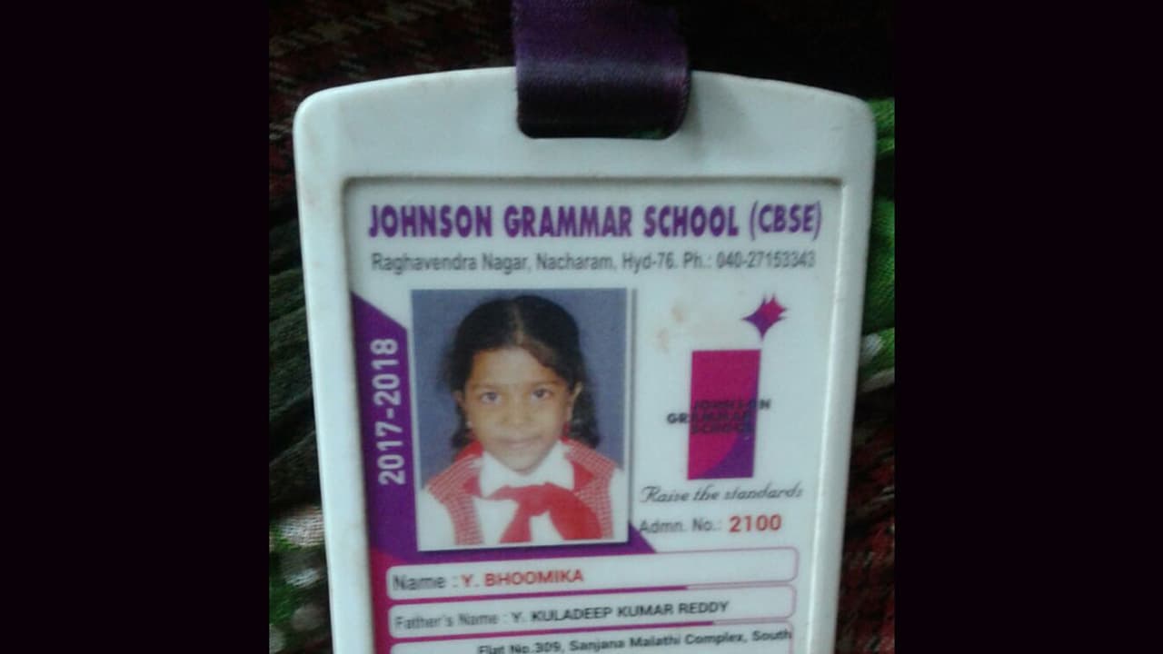 డియర్ కేటీఆర్ అంకుల్...నేను చచ్చిపోయానంట డియర్ కేటీఆర్ అంకుల్...నేను చచ్చిపోయానంట