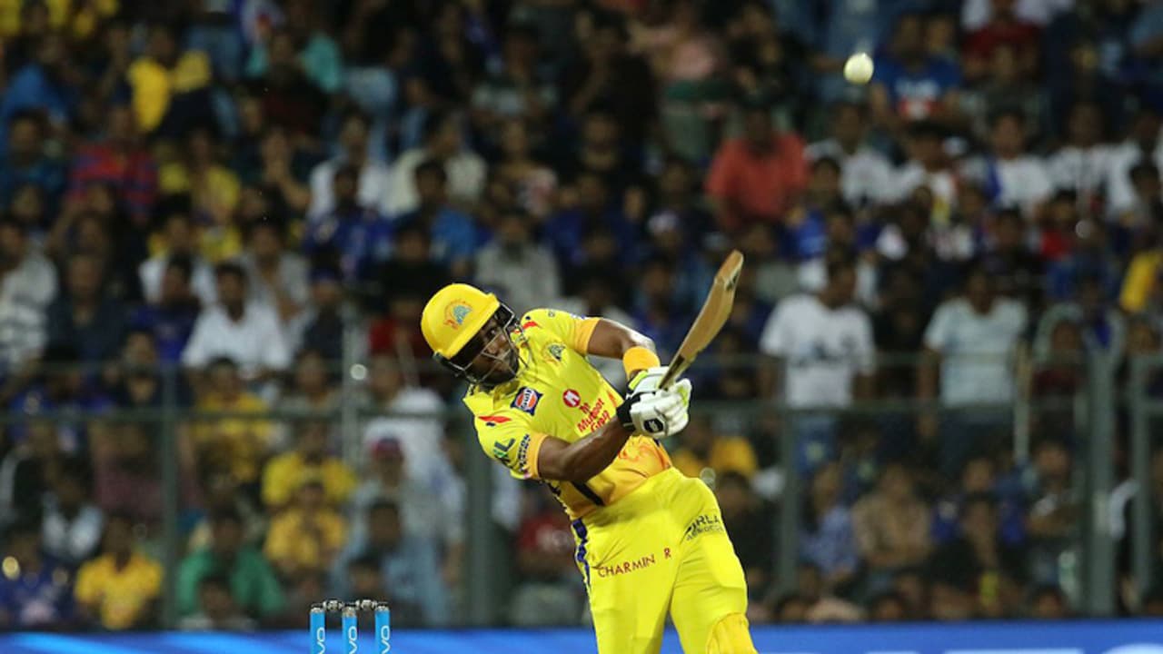 ಗೆಲುವಿನೊಂದಿಗೆ ಶುಭಾರಂಭ ಮಾಡಿದ CSK; ಏಕಾಂಗಿಯಾಗಿ ಪಂದ್ಯ ಗೆಲ್ಲಿಸಿದ ಬ್ರಾವೋ ಗೆಲುವಿನೊಂದಿಗೆ ಶುಭಾರಂಭ ಮಾಡಿದ CSK; ಏಕಾಂಗಿಯಾಗಿ ಪಂದ್ಯ ಗೆಲ್ಲಿಸಿದ ಬ್ರಾವೋ
