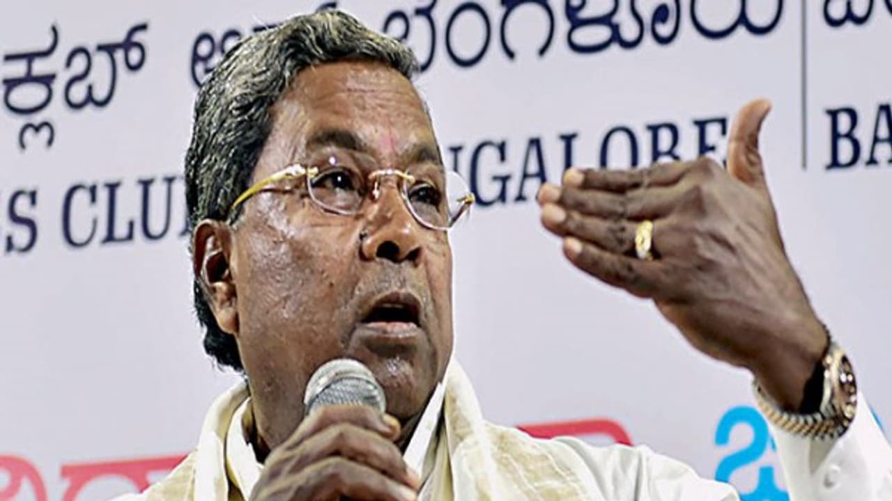 ஆப்சண்ட் ஆன காங்கிரஸ் எம்.எல்.ஏ க்கள்; பதவி பறிபோய்விடும் என காங்கிரஸ் எச்சரிக்கை. ஆப்சண்ட் ஆன காங்கிரஸ் எம்.எல்.ஏ க்கள்; பதவி பறிபோய்விடும் என காங்கிரஸ் எச்சரிக்கை.