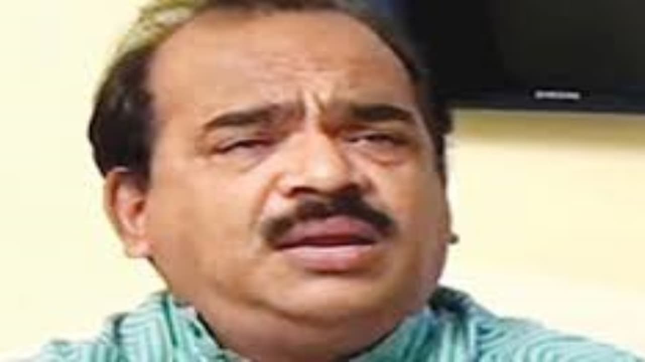 தேர்தல் ஆணையம் சுதந்திரமாக செயல்படவில்லை… நாஞ்சில் சம்பத் பரபரப்பு புகார்… தேர்தல் ஆணையம் சுதந்திரமாக செயல்படவில்லை… நாஞ்சில் சம்பத் பரபரப்பு புகார்…