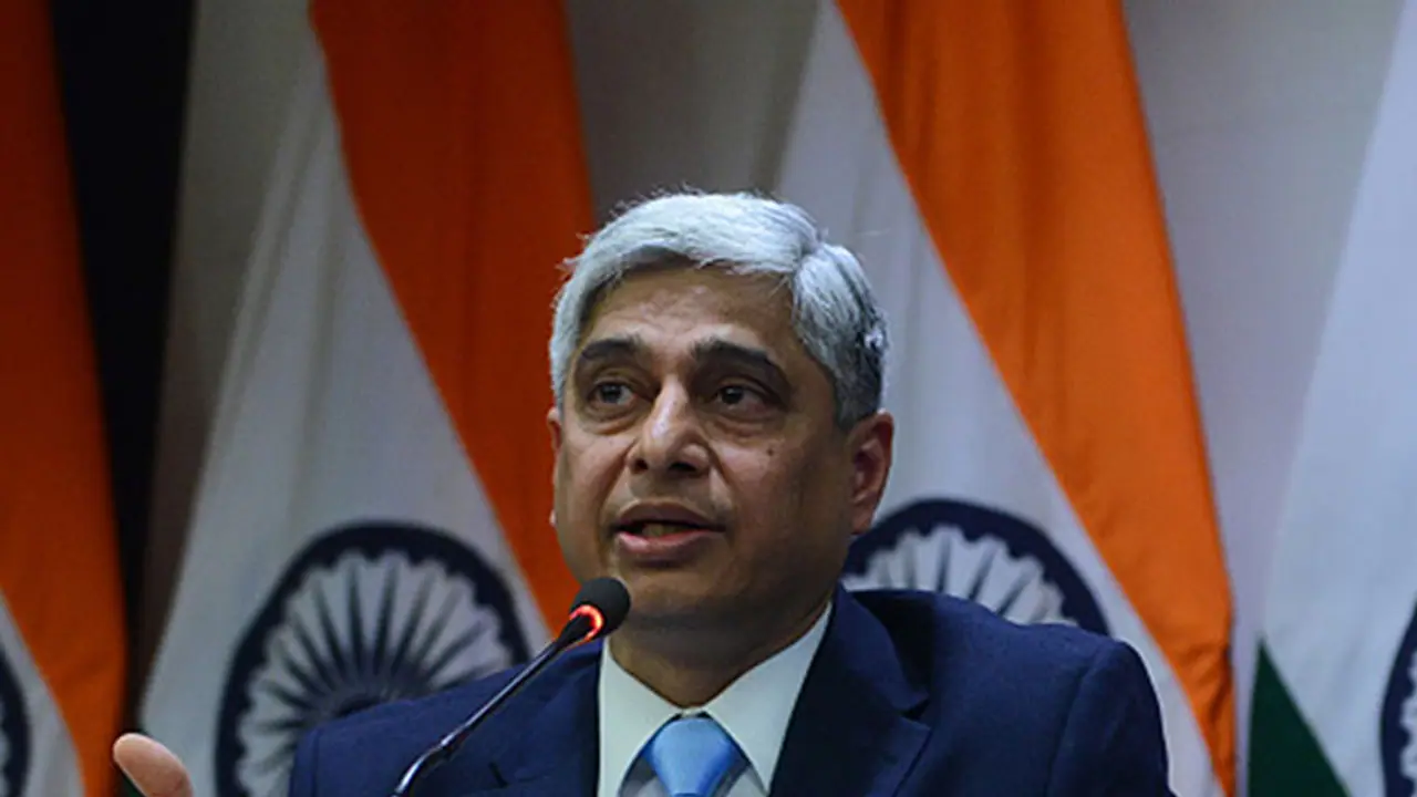 ಸಾಗರೋತ್ತರ ಭಾರತೀಯ ವ್ಯವಹಾರಗಳ ಕಾರ್ಯದರ್ಶಿಯಾಗಿ ವಿಕಾಸ್ ಸ್ವರೂಪ್ ಸಾಗರೋತ್ತರ ಭಾರತೀಯ ವ್ಯವಹಾರಗಳ ಕಾರ್ಯದರ್ಶಿಯಾಗಿ ವಿಕಾಸ್ ಸ್ವರೂಪ್