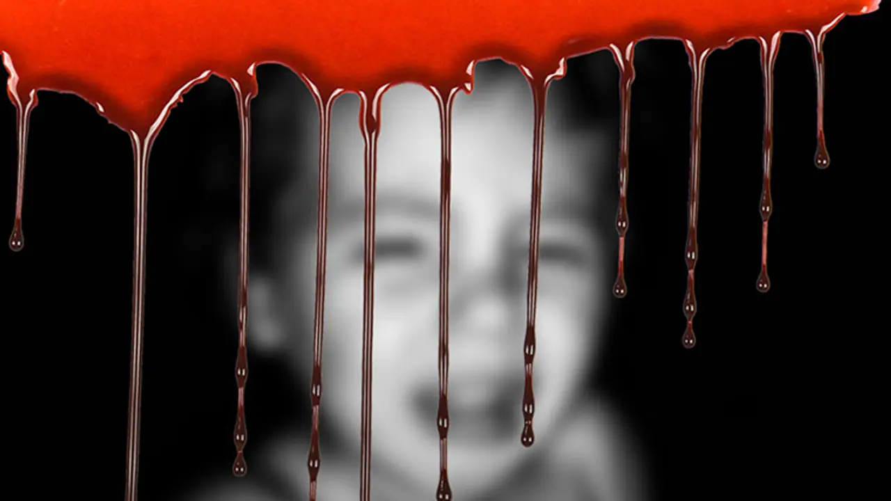 பள்ளி வாகனம் உருவில் வந்த எமன்.. இரண்டரை வயது சிறுமியை காவு வாங்கிய கொடூரம்!! பள்ளி வாகனம் உருவில் வந்த எமன்.. இரண்டரை வயது சிறுமியை காவு வாங்கிய கொடூரம்!!