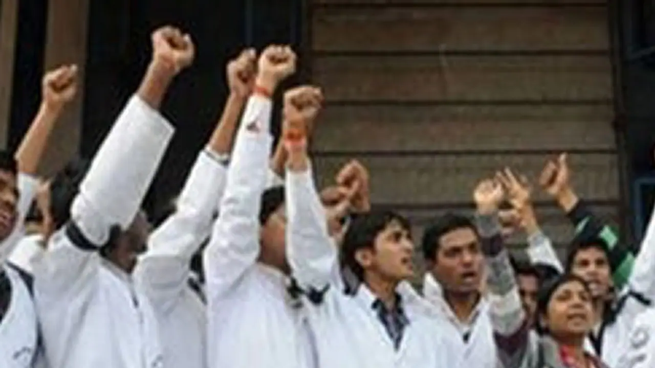 Doctors to go on an indefinite strike opposing privatising of the medical sector