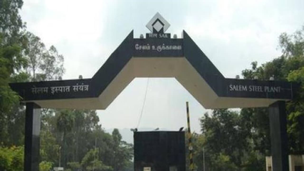 சேலம் உருக்காலையின் பங்குகளை விற்க முடிவு மத்திய அரசு பரபரப்பு தகவல்!! சேலம் உருக்காலையின் பங்குகளை விற்க முடிவு மத்திய அரசு பரபரப்பு தகவல்!!