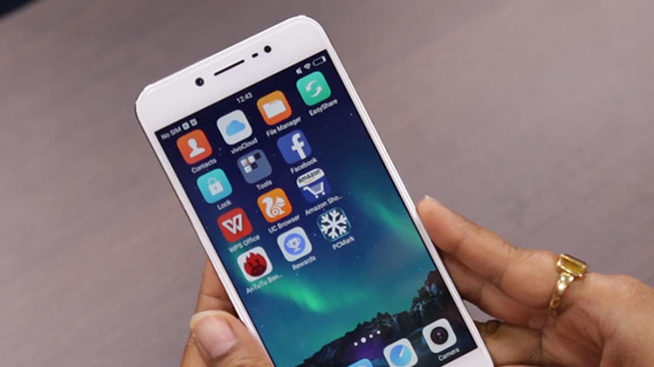 Vivo V5s review: Offers perfect selfies and good battery life Vivo V5s review: Offers perfect selfies and good battery life