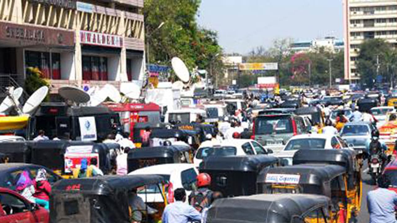 ರಾಂಗ್ ಸೈಡ್ ಡ್ರೈವ್ ಮಾಡಿದರೆ ಲೈಸೆನ್ಸ್ ಕ್ಯಾನ್ಸಲ್ ಹೊಸ ನಿಯಮ! ರಾಂಗ್ ಸೈಡ್ ಡ್ರೈವ್ ಮಾಡಿದರೆ ಲೈಸೆನ್ಸ್ ಕ್ಯಾನ್ಸಲ್ ಹೊಸ ನಿಯಮ!