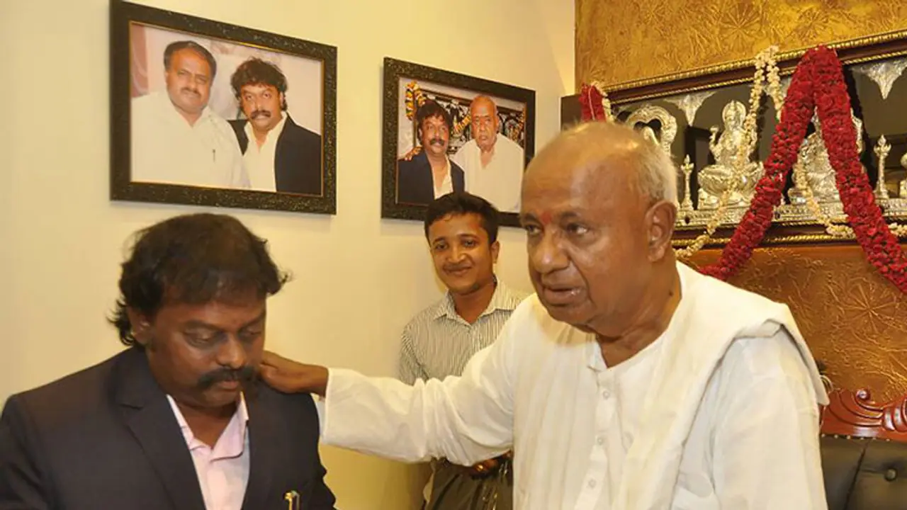 Meet JD (S) leader TA Sharavana, the man behind Appaji canteen Meet JD (S) leader TA Sharavana, the man behind Appaji canteen