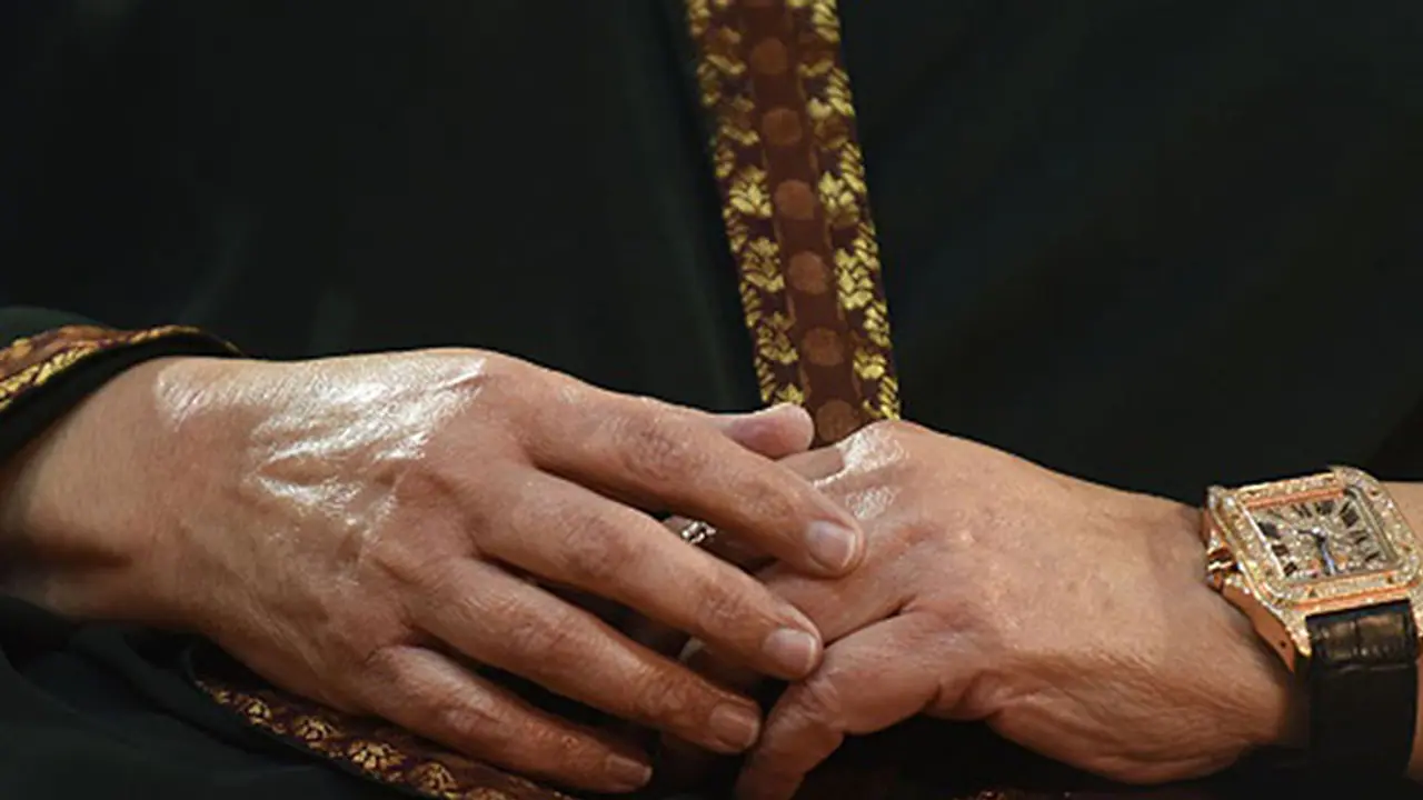 Shocking: Apollo doctor paid Rs 5 lakh for attesting Jaya’s thumb impression? Shocking: Apollo doctor paid Rs 5 lakh for attesting Jaya’s thumb impression?