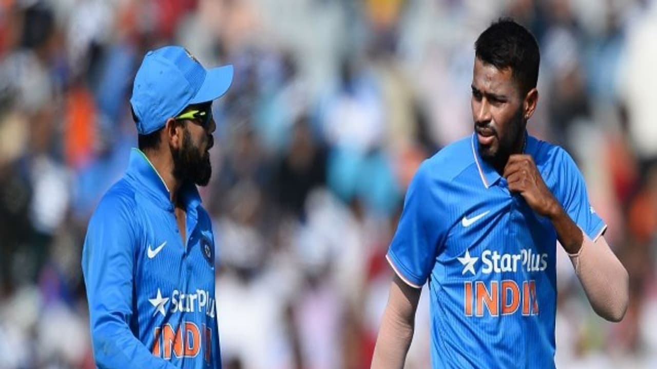 கோலியை முந்தும் ஹர்த்திக் பாண்டியா..! சர்வதேச அளவில் புகழின் உச்சிக்கு சென்ற சுவாரஸ்யம்..! கோலியை முந்தும் ஹர்த்திக் பாண்டியா..! சர்வதேச அளவில் புகழின் உச்சிக்கு சென்ற சுவாரஸ்யம்..!