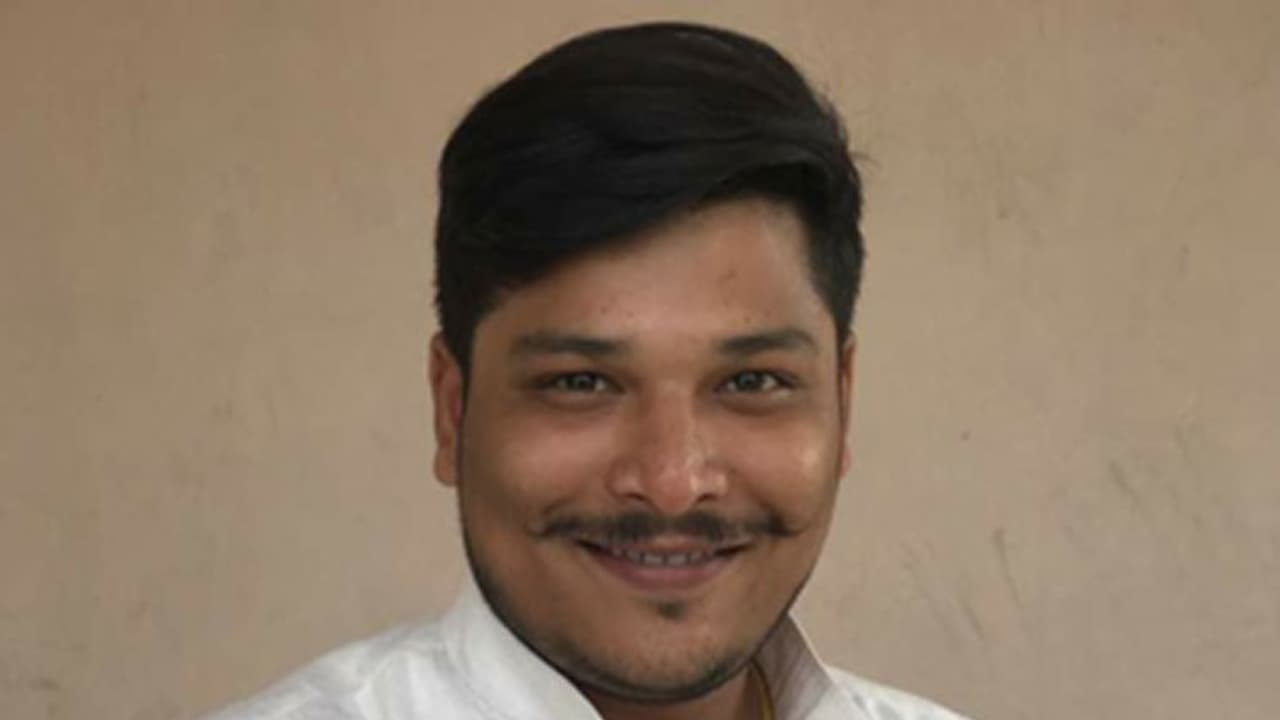 ബിജെപി എംഎല്എ ബലാത്സംഗം ചെയ്തു, ഒത്തുതീര്പ്പാക്കാന് പണം നല്കിയെന്ന് യുവതി ബിജെപി എംഎല്എ ബലാത്സംഗം ചെയ്തു, ഒത്തുതീര്പ്പാക്കാന് പണം നല്കിയെന്ന് യുവതി