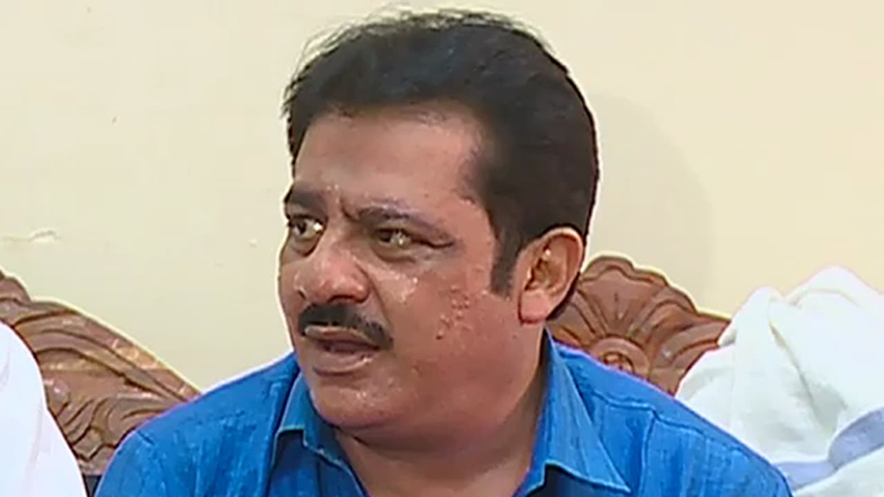 ಹಾಗೆ ಹೇಳಿದ್ದರೆ ನನಗೂ ನನ್ನ ಕುಟುಂಬಕ್ಕೂ ಗಲ್ಲು ಶಿಕ್ಷೆ ನೀಡಿ ಹಾಗೆ ಹೇಳಿದ್ದರೆ ನನಗೂ ನನ್ನ ಕುಟುಂಬಕ್ಕೂ ಗಲ್ಲು ಶಿಕ್ಷೆ ನೀಡಿ