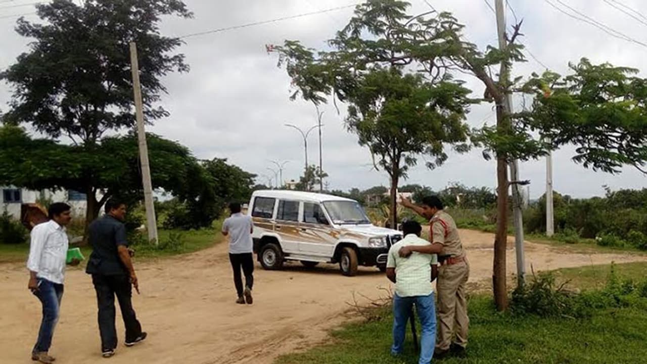 Notorious gangster killed in dramatic encounter near Hyderabad Notorious gangster killed in dramatic encounter near Hyderabad