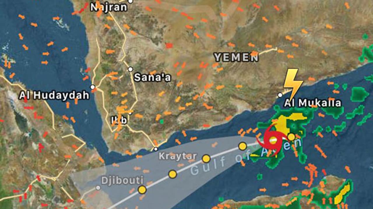 സാഗര് ചുഴലിക്കാറ്റ്; മത്സ്യബന്ധനത്തിന് പോകുന്നവര് സൂക്ഷിക്കണമെന്ന് അറിയിപ്പ് സാഗര് ചുഴലിക്കാറ്റ്; മത്സ്യബന്ധനത്തിന് പോകുന്നവര് സൂക്ഷിക്കണമെന്ന് അറിയിപ്പ്