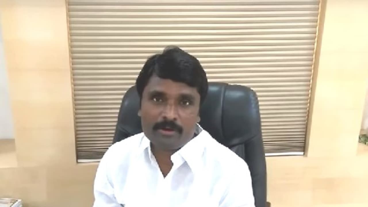 சினிமா பைனான்சியர் அன்புச்செழியன் வீட்டில் ஐ.டி. அதிகாரிகள் அதிரடி... கணக்கில் வராத ரூ.65 கோடி பறிமுதல்? சினிமா பைனான்சியர் அன்புச்செழியன் வீட்டில் ஐ.டி. அதிகாரிகள் அதிரடி... கணக்கில் வராத ரூ.65 கோடி பறிமுதல்?