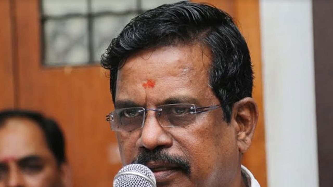 போலி ஆவணங்கள் தயாரித்து அவதூறு... சைபர் கிரைம் போலீசில் தயாரிப்பாளர் தாணு புகார்...!