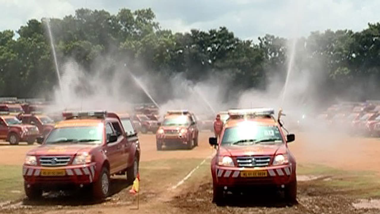 ഹൈടെക്ക് വാഹനങ്ങളുമായി അഗ്നിശമനസേന ഹൈടെക്ക് വാഹനങ്ങളുമായി അഗ്നിശമനസേന