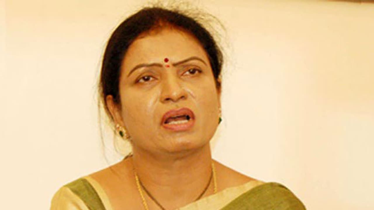 నా ఓటమికి కారణమదే...: డికె అరుణ