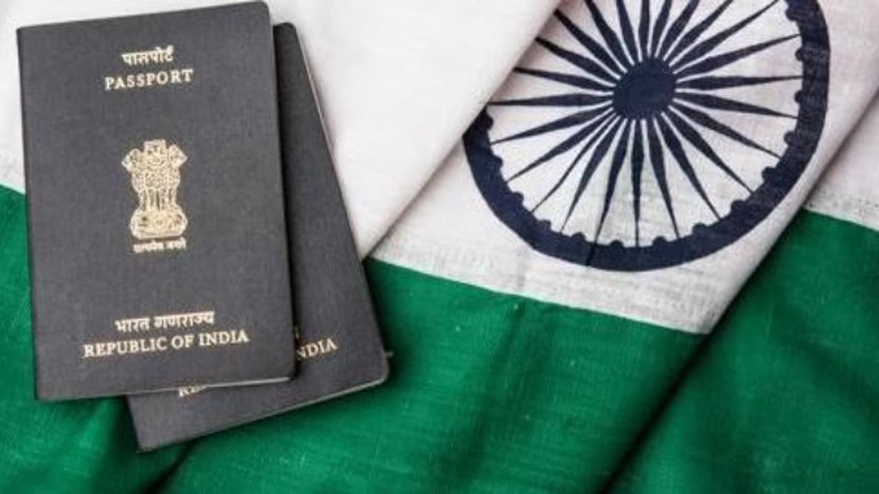 உங்ககிட்ட ஆதார், பாஸ்போர்ட் இருக்கா? என்பிஆரில் தகவல்களை தெரிவிப்பது கட்டாயம்..