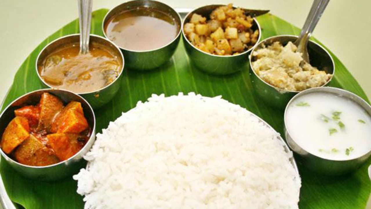 ആലപ്പുഴയില് സ്കൂളില് നിന്നും ഉച്ച ഭക്ഷണം കഴിച്ച കുട്ടികള്ക്ക് ഛർദ്ദിലും ദേഹാസ്വാസ്ഥ്യവും ആലപ്പുഴയില് സ്കൂളില് നിന്നും ഉച്ച ഭക്ഷണം കഴിച്ച കുട്ടികള്ക്ക് ഛർദ്ദിലും ദേഹാസ്വാസ്ഥ്യവും