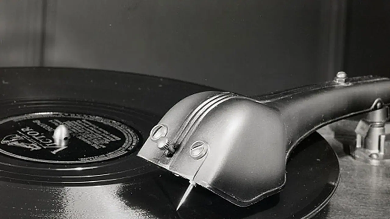 Vinyl records are set to make a comeback Vinyl records are set to make a comeback