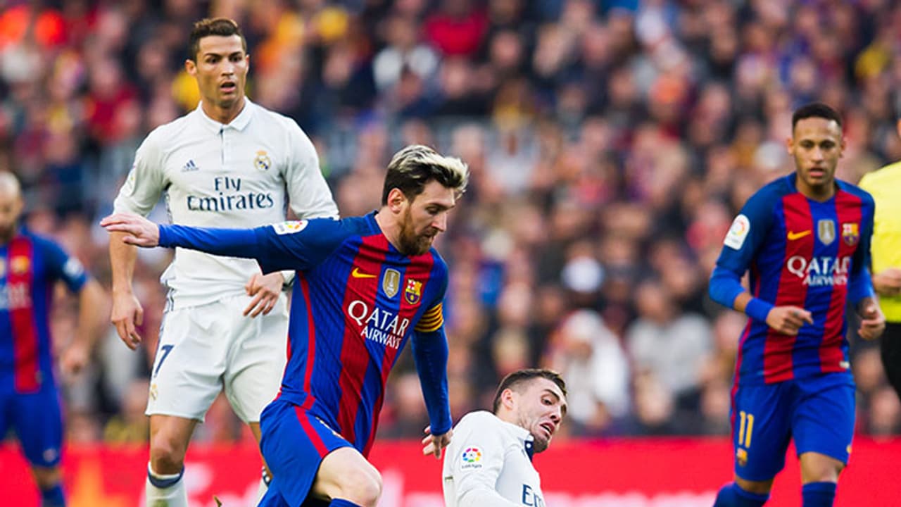 ലോകകപ്പിനിടെ കണ്ടുമുട്ടി വിവാഹിതരായവര്; ആ ചോദ്യത്തിന് ഉത്തരം കിട്ടാതെ ഒടുവില് വേര്പിരിഞ്ഞു ലോകകപ്പിനിടെ കണ്ടുമുട്ടി വിവാഹിതരായവര്; ആ ചോദ്യത്തിന് ഉത്തരം കിട്ടാതെ ഒടുവില് വേര്പിരിഞ്ഞു