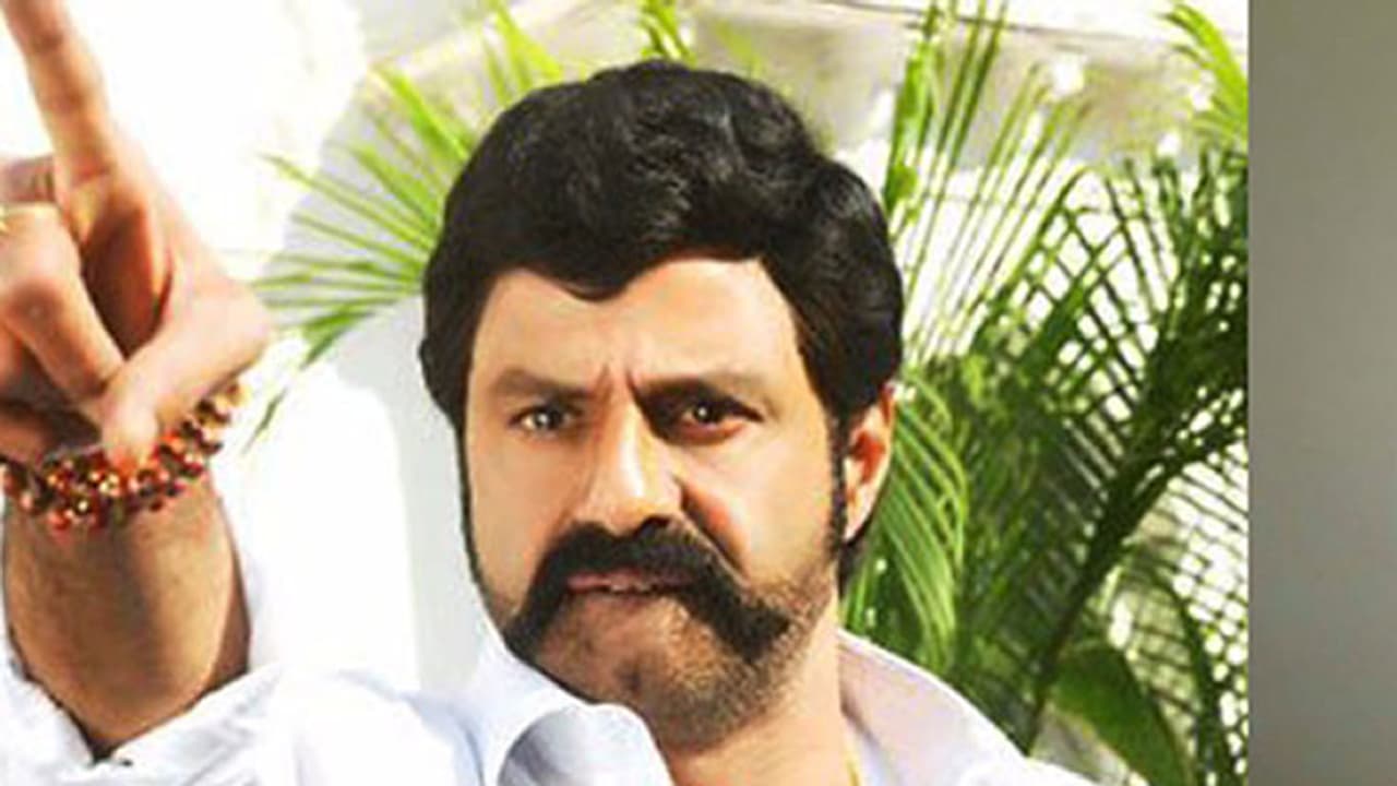 బాలయ్యకు,క్రిష్ కు ఆ విషయంలో ఫైటే బాలయ్యకు,క్రిష్ కు ఆ విషయంలో ఫైటే