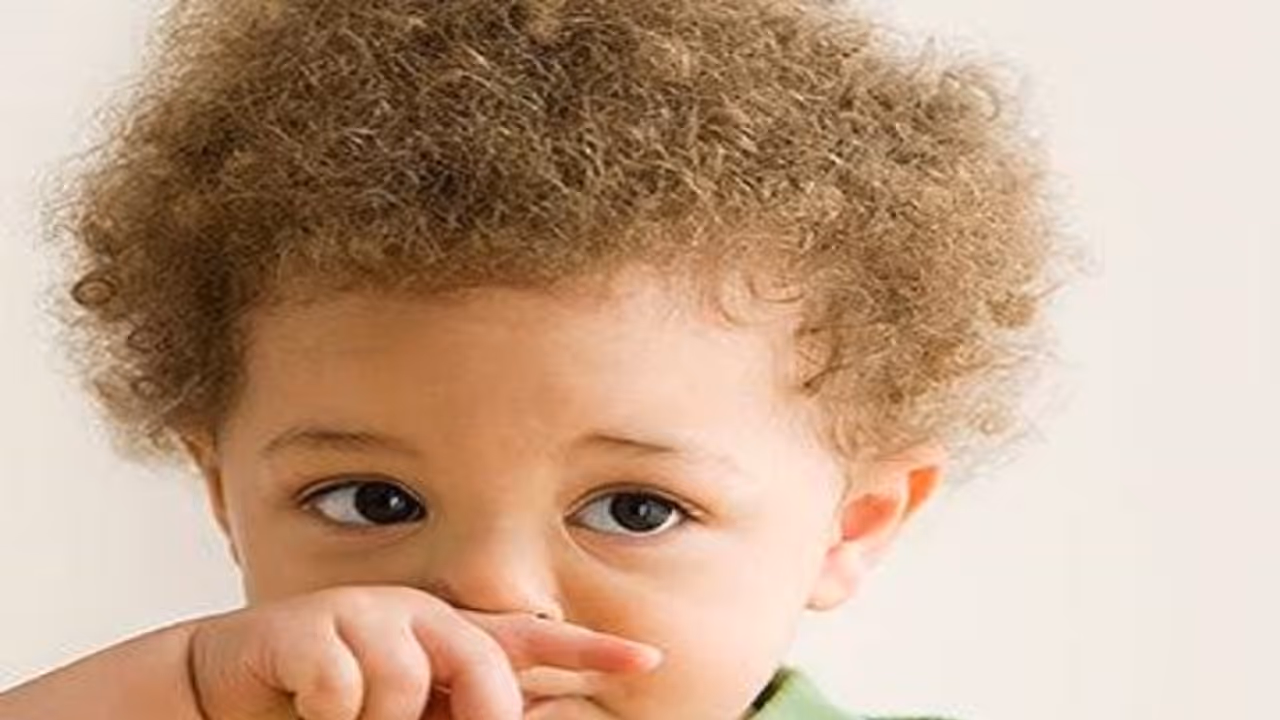 குழந்தைக்கு ஏற்படும் ஜலதோஷமும் சளித் தொல்லைக்கு இதோ வீட்டு மருந்து… குழந்தைக்கு ஏற்படும் ஜலதோஷமும் சளித் தொல்லைக்கு இதோ வீட்டு மருந்து…