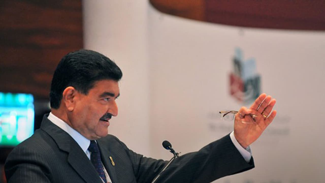 ಅನಿವಾಸಿ ಕನ್ನಡಿಗ ಬಿ. ಆರ್. ಶೆಟ್ಟಿಗೆ ಸಂಕಷ್ಟ: ತಾವೇ ಸ್ಥಾಪಿಸಿದ ಸಂಸ್ಥೆಯಿಂದ ಹೊರಕ್ಕೆ!