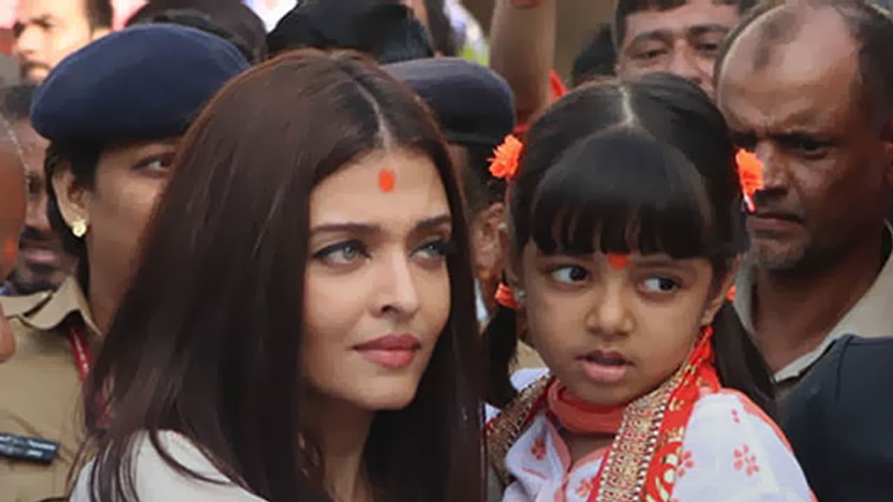 Watch: Here is how Aishwarya, Abhishek celebrated their 10th wedding anniversary