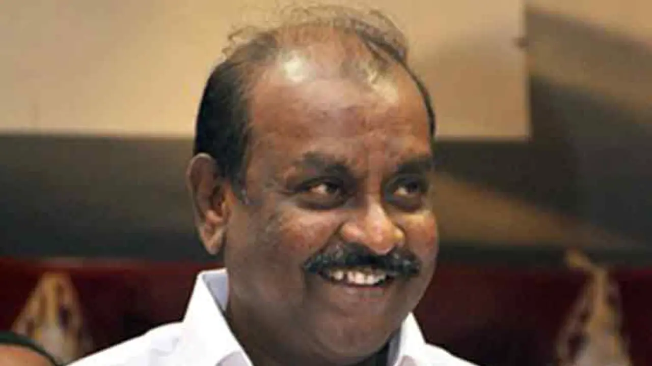 வேணும்னா சசிகலா பாஜகவுக்கு போகட்டும்.. அதிமுகவில் அவருக்கு ஒருபோதும் இடமில்லை.. நத்தம் விஸ்வநாதன்.! வேணும்னா சசிகலா பாஜகவுக்கு போகட்டும்.. அதிமுகவில் அவருக்கு ஒருபோதும் இடமில்லை.. நத்தம் விஸ்வநாதன்.!