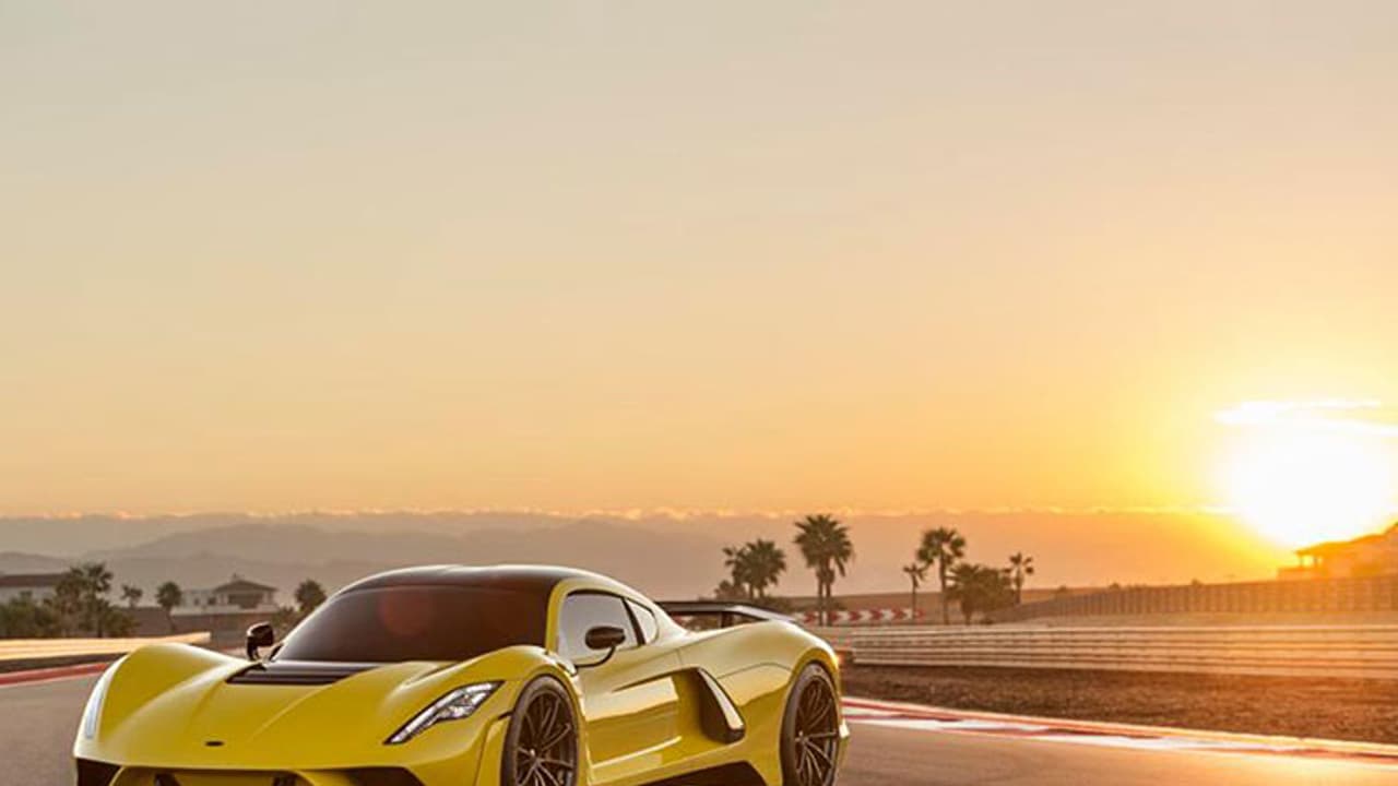 വരുന്നൂ അമ്പരപ്പിക്കുന്ന വേഗതയില് ലോകത്തിലെ ഏറ്റവും വേഗമേറിയ കാര് വരുന്നൂ അമ്പരപ്പിക്കുന്ന വേഗതയില് ലോകത്തിലെ ഏറ്റവും വേഗമേറിയ കാര്