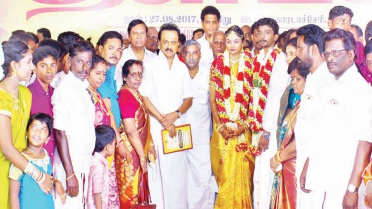 ஆளுநர் நடவடிக்கை எடுக்காவிட்டால் குடியரசுத் தலைவர்; அங்கேயும் நியாயம் கிடைக்கலென்னா நீதிமன்றம் தான் ஸ்டாலின் ஆளுநர் நடவடிக்கை எடுக்காவிட்டால் குடியரசுத் தலைவர்; அங்கேயும் நியாயம் கிடைக்கலென்னா நீதிமன்றம் தான் ஸ்டாலின்