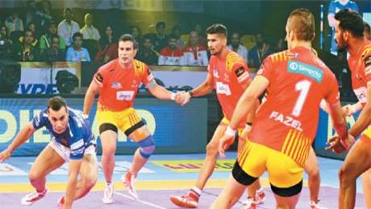 புரோ கபடி அப்டேட்: 26 20 என்ற புள்ளிகள் கணக்கில் டெல்லியை பந்தாடியது குஜராத்… புரோ கபடி அப்டேட்: 26 20 என்ற புள்ளிகள் கணக்கில் டெல்லியை பந்தாடியது குஜராத்…