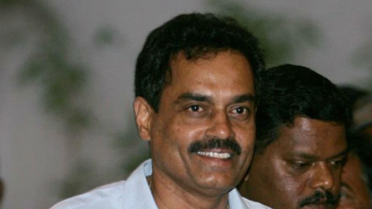 ಶೀಘ್ರದಲ್ಲೇ ಎನ್'ಸಿಎ ಸದಸ್ಯರಾಗಿ ದಿಲೀಪ್ ವೆಂಗ್'ಸರ್ಕಾರ್? ಶೀಘ್ರದಲ್ಲೇ ಎನ್'ಸಿಎ ಸದಸ್ಯರಾಗಿ ದಿಲೀಪ್ ವೆಂಗ್'ಸರ್ಕಾರ್?