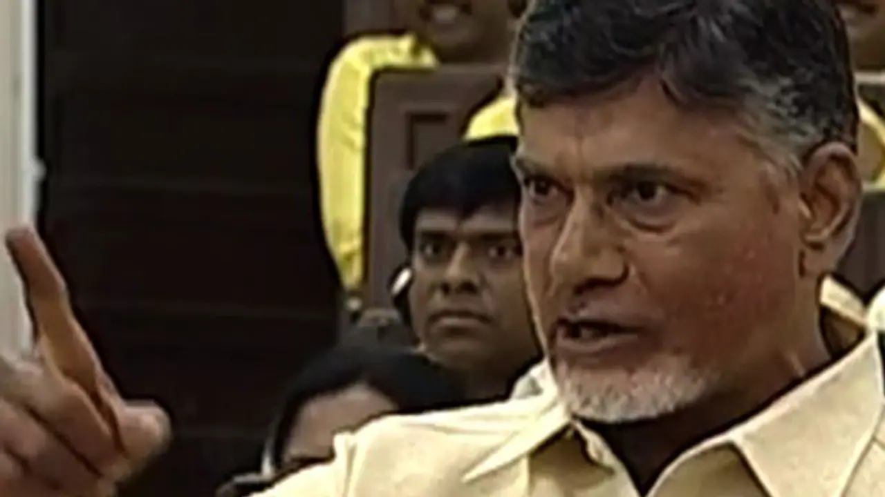 వారెంట్ బీజేపీ కుట్ర అంటున్న చంద్రబాబు