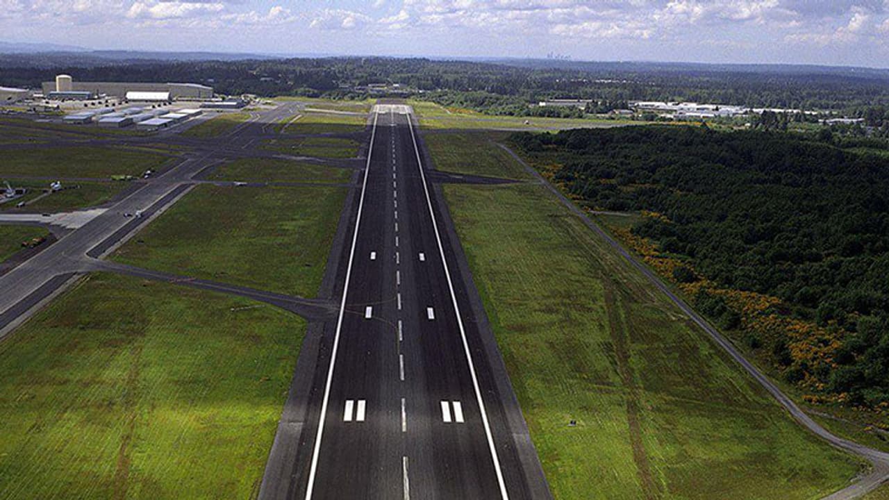 ആറന്മുള വിമാനത്താവളം: മൂന്നു ഉത്തരവുകള് സര്ക്കാര് റദ്ദാക്കി ആറന്മുള വിമാനത്താവളം: മൂന്നു ഉത്തരവുകള് സര്ക്കാര് റദ്ദാക്കി